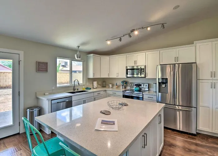 5 Mi To Spring Training! Family Haven In Glendale Ferienhaus *