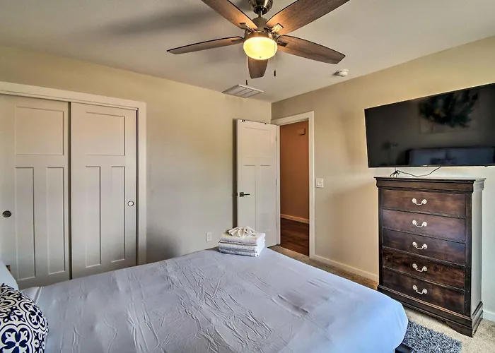 5 Mi To Spring Training! Family Haven In Glendale Ferienhaus *